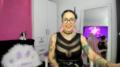 Snapshot of bonnie_ray40 chatting on May 2026 06:47:02 PM bonnie online show from May 2026 06:47:02 PM