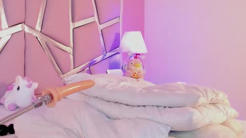 Snapshot of bonniepark_ chatting on January 2025 09:15:02 PM Bonnie online show from January 2025 09:15:02 PM