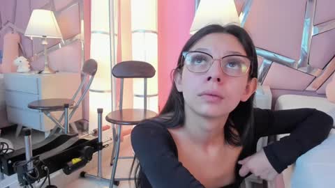 Snapshot of bonniepark_ chatting on January 2025 03:47:02 PM Bonnie online show from January 2025 03:47:02 PM