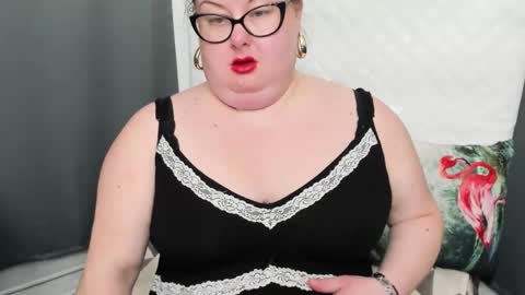 Bonnie online show from December 2024 10:30:01 AM