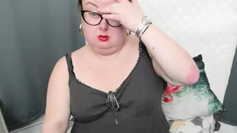 Bonnie online show from December 2024 09:53:02 AM