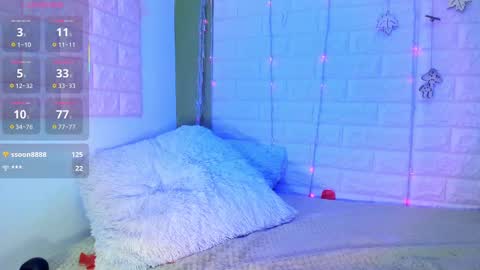 Bonnie  online show from February 2025 10:37:02 PM