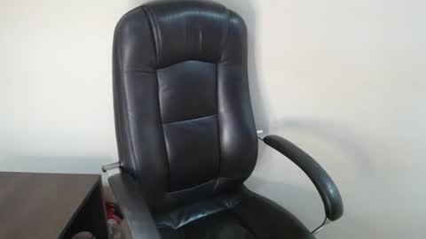 Bonnie online show from December 2025 11:30:02 AM