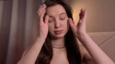 Eva online show from September 2025 03:23:02 PM