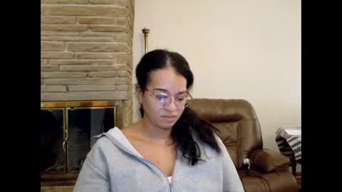 Queen Bon Vivantt online show from January 2026 04:23:01 PM