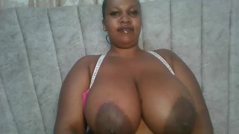 Snapshot of boobberry01 chatting on July 2026 01:59:02 AM Berry online show from July 2026 01:59:02 AM