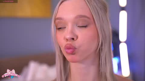 Alina online show from April 2026 07:15:02 AM