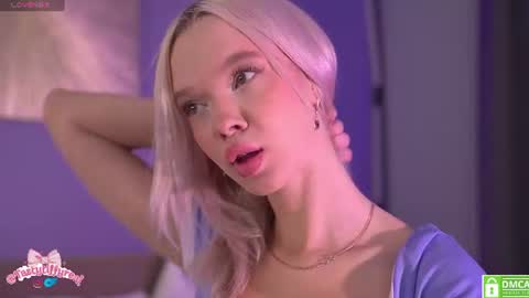 Snapshot of boobybliss chatting on June 2026 08:44:02 AM Alina online show from June 2026 08:44:02 AM