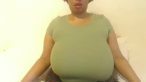 boobyqueen online show from September 2025 02:40:02 PM