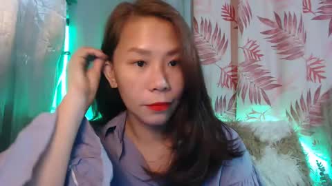 Snapshot of boobzy_hot chatting on January 2025 01:31:02 AM Zy online show from January 2025 01:31:02 AM