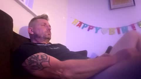 boomfxx1985 online show from September 2025 10:26:01 PM