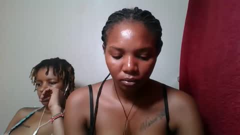 bootie_caramel online show from May 2026 06:09:01 PM
