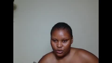bootydarkebony_ online show from May 2026 12:27:01 AM