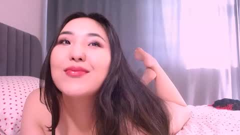 Snapshot of bootylecious_ chatting on February 2025 07:04:02 AM Mona online show from February 2025 07:04:02 AM