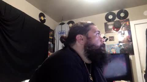 bored1414420 online show from April 2026 11:51:02 AM