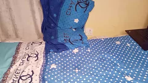 bossetassy online show from March 2026 08:56:02 PM