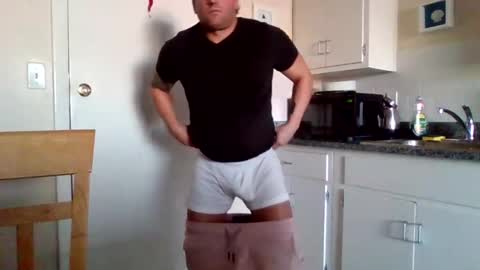 Snapshot of bosslife505050 chatting on January 2025 07:27:01 PM The Italian Boss online show from January 2025 07:27:01 PM