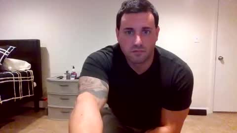 The Italian Boss  online show from November 2025 10:15:01 PM