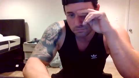 The Italian Boss  online show from January 2026 12:07:02 PM