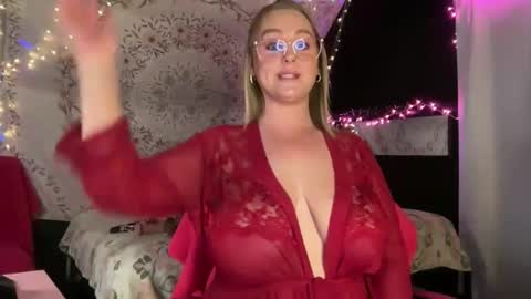 BossMom online show from February 2026 12:22:02 AM