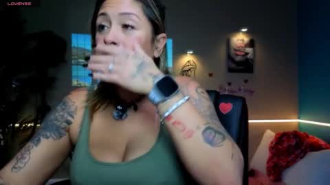 bossyroxy84 online show from February 2026 12:42:02 AM