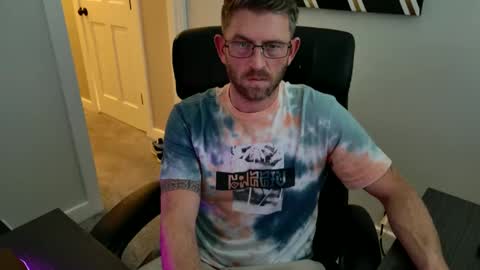 Snapshot of bostonmarine31 chatting on January 2025 08:17:01 PM bostonmarine31 online show from January 2025 08:17:01 PM