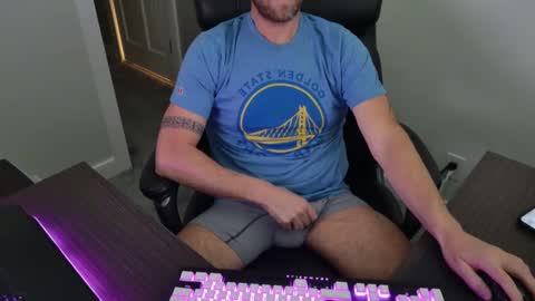 Snapshot of bostonmarine31 chatting on March 2025 08:10:02 PM bostonmarine31 online show from March 2025 08:10:02 PM