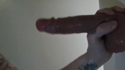 Snapshot of bottomlesspitofdetermination chatting on May 2026 10:33:02 PM theholething online show from May 2026 10:33:02 PM