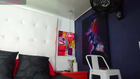 Snapshot of bouncing_bunnyxxx69 chatting on February 2026 04:31:01 AM bouncing_bunnyxxx69 online show from February 2026 04:31:01 AM