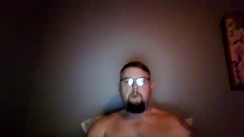 bowtieguy84 online show from January 2026 02:48:01 AM