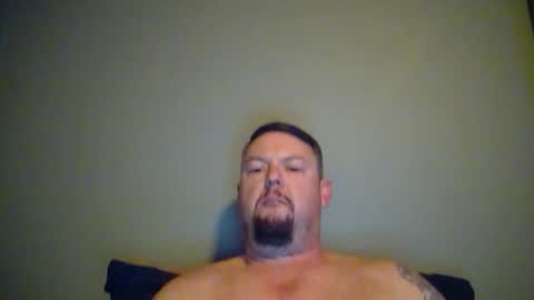 bowtieguy84 online show from April 2026 02:25:01 AM