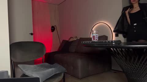 Brat and Confident  Real Femdon Not for everyone  online show from October 2025 09:35:02 PM