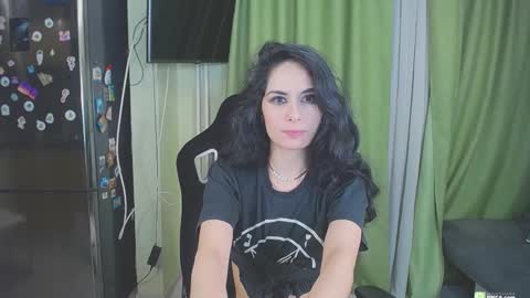 Helen  online show from March 2025 07:03:02 PM