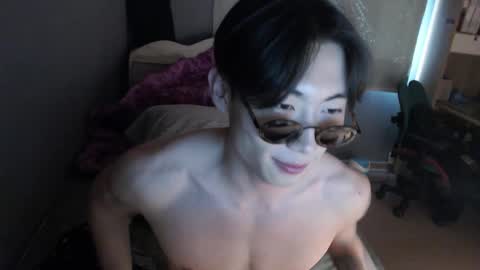 Snapshot of boxman556990 chatting on February 2025 04:29:01 AM boxman556990 online show from February 2025 04:29:01 AM