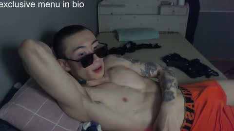 boxman556990 online show from February 2026 06:40:02 AM