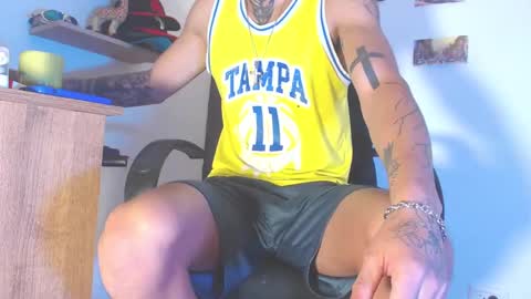 boy_master5 online show from February 2025 10:48:02 AM