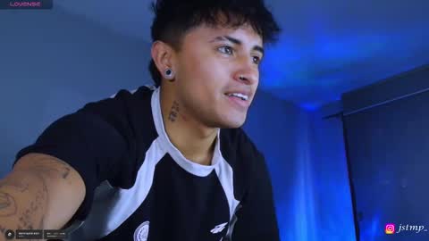 boy_nauthy online show from November 2025 03:12:02 PM