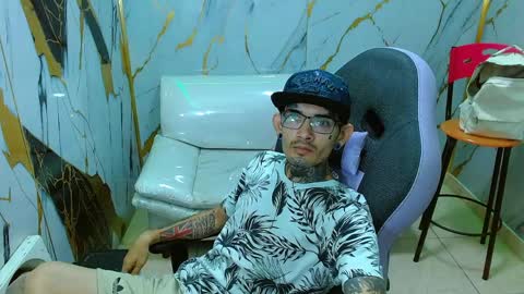 boy_tatto77 online show from March 2026 12:05:02 PM