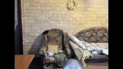 BoyApollon online show from November 2025 04:17:01 PM