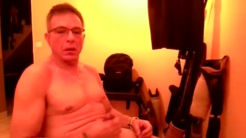 boyaroues online show from June 2026 08:10:02 PM
