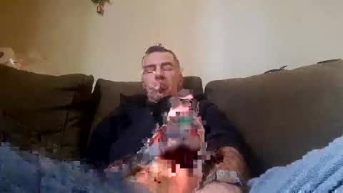 Snapshot of boybcn19 chatting on January 2025 10:45:01 AM Your slavesexx19 online show from January 2025 10:45:01 AM