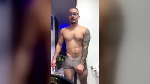 boyc02_ online show from April 2026 02:25:02 AM