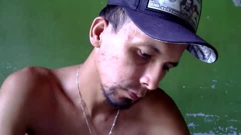 Boy online show from September 2025 06:33:02 PM