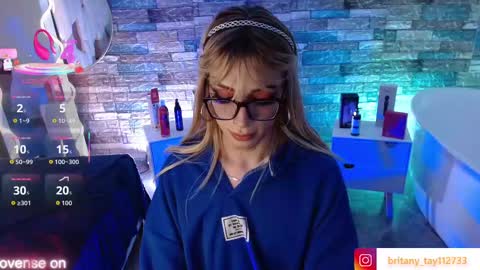 boyfox_tay online show from September 2025 03:49:01 AM
