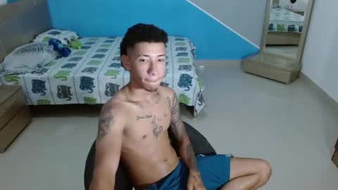 boyhot_sw online show from February 2025 07:24:02 AM