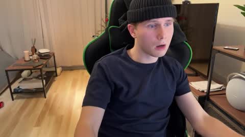 Eddie online show from January 2025 08:26:01 PM