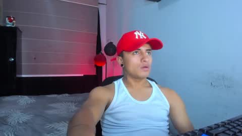 Snapshot of boylatin_777 chatting on December 2024 03:58:02 AM miguel online show from December 2024 03:58:02 AM