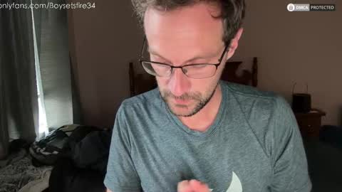 boysetsfire34 online show from November 2025 07:25:02 PM