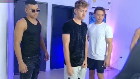 Angelo Mark Fernando Taylor online show from November 2025 11:43:02 AM