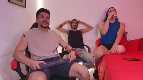 boyshots6331 online show from April 2026 07:20:01 AM